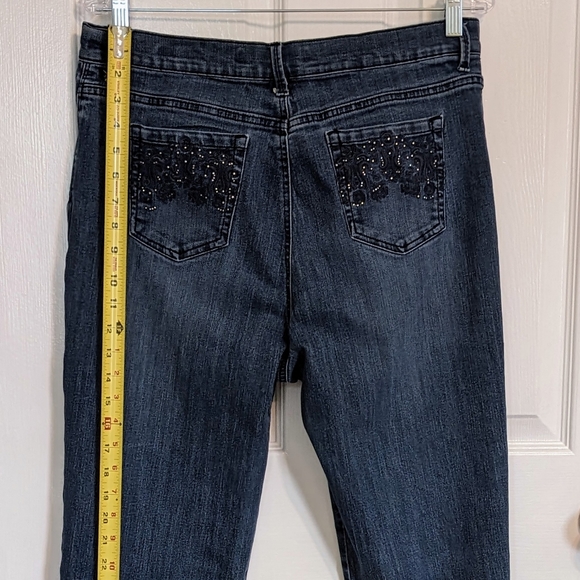 Gloria Vanderbilt Amanda Straight Leg Blue Demin Jeans Size 14 Missy - Picture 8 of 12